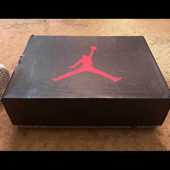 Jordan 6 carmine - Picture 4 of 4